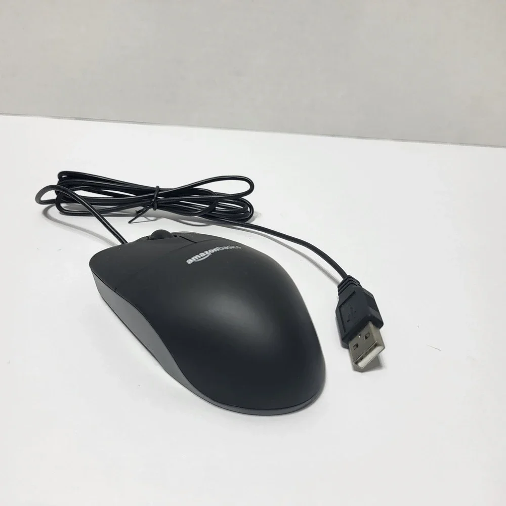 Amazon Basics MSU0939 3-Button USB Wired Optical‎ Computer Mouse Black 